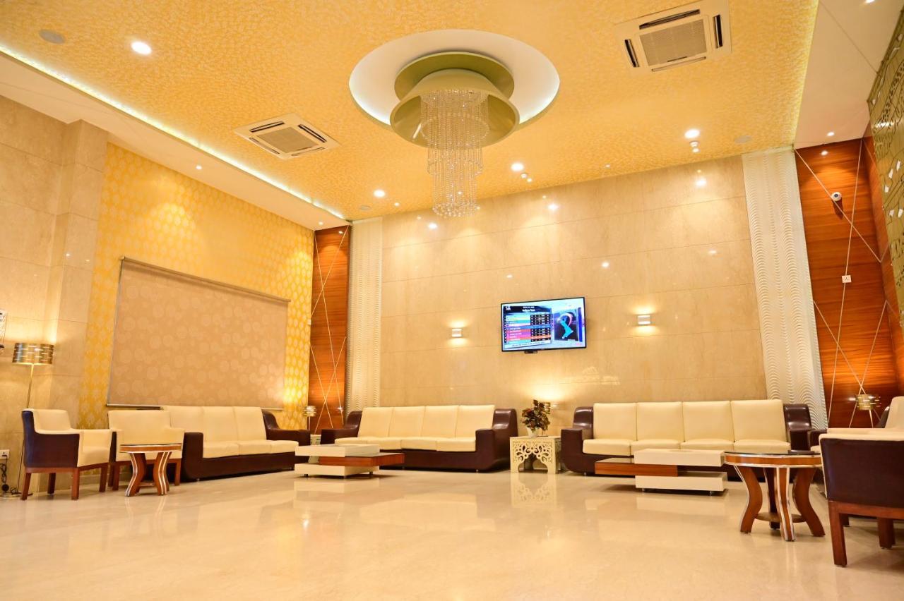 Hotel Panchsheel Ayodhya Екстериор снимка